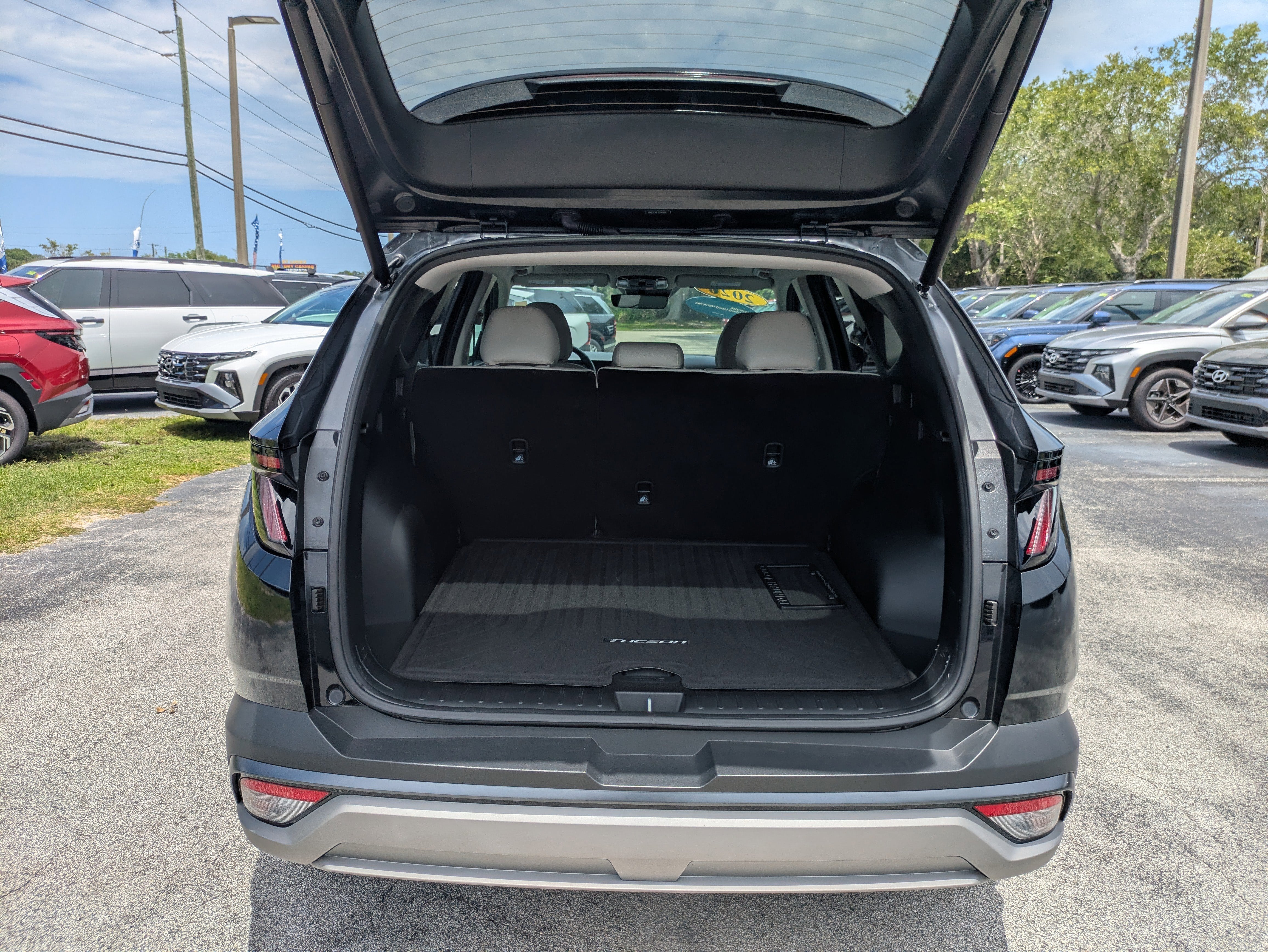 2026 Hyundai Tucson SEL Premium