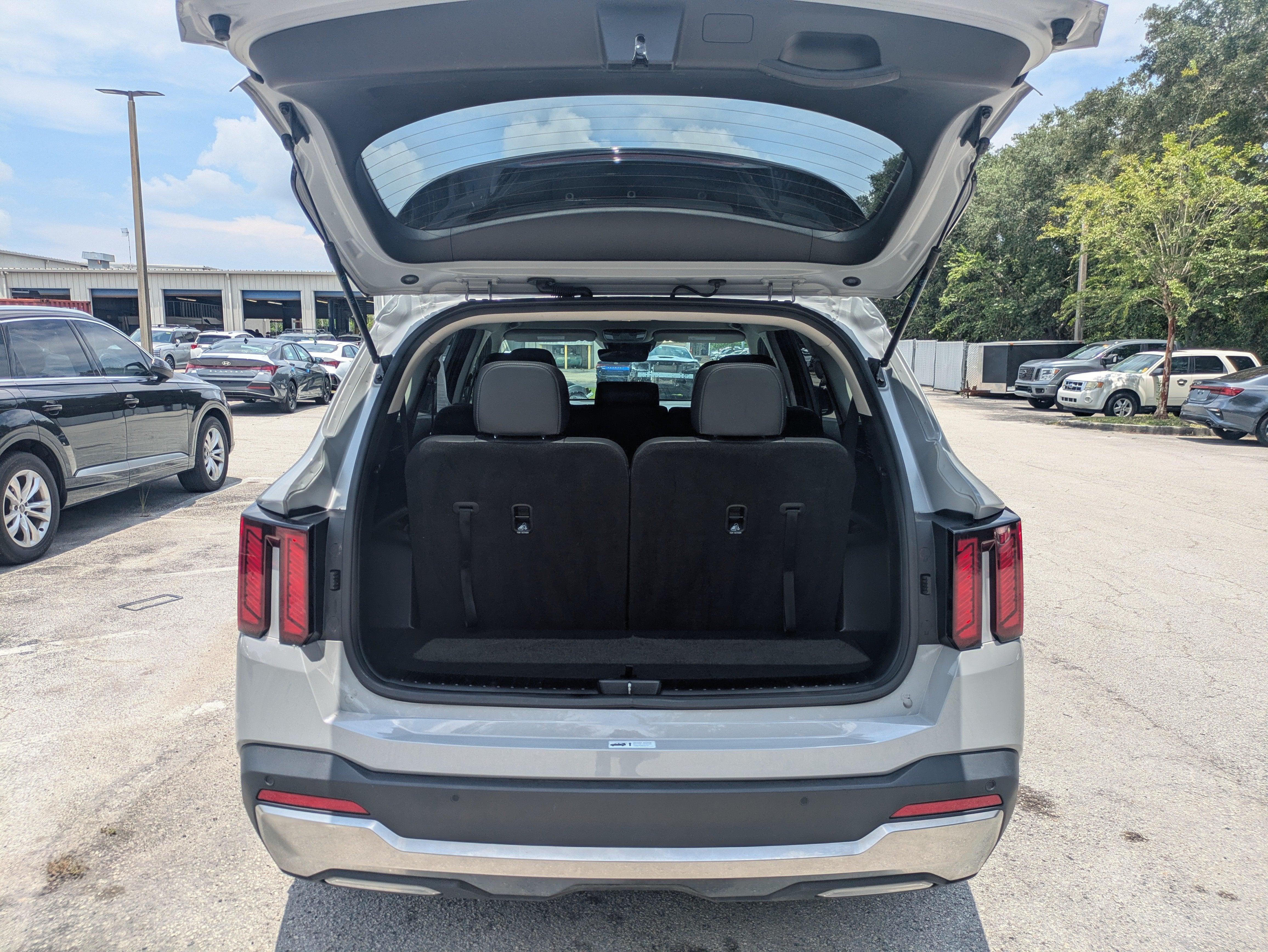 2024 Kia Sorento S
