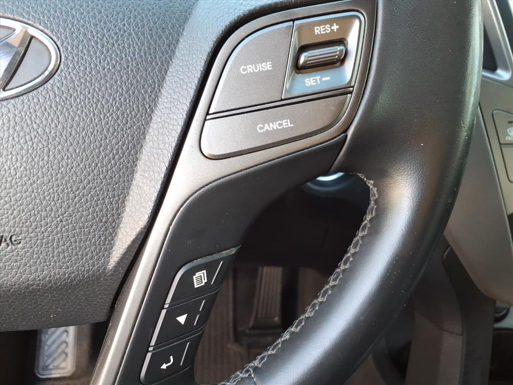 2018 Hyundai SANTA FE Sport 2.4 Base