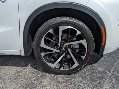 2025 Mitsubishi Outlander Plug-In Hybrid SEL