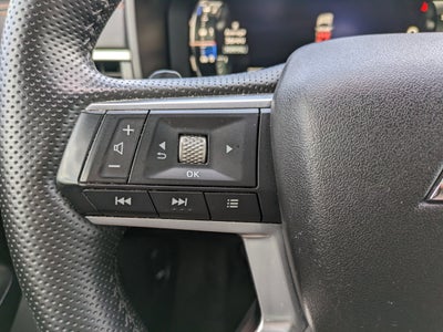 2025 Mitsubishi Outlander Plug-In Hybrid SEL