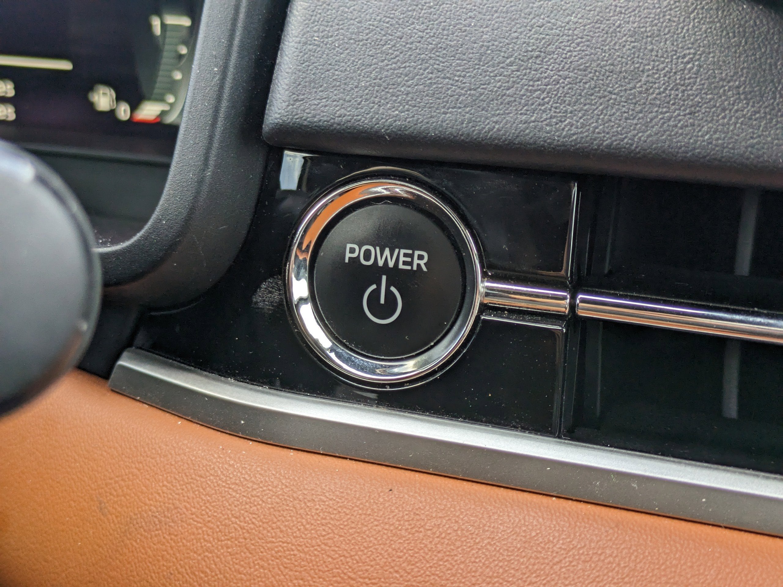 2025 Mitsubishi Outlander Plug-In Hybrid SEL