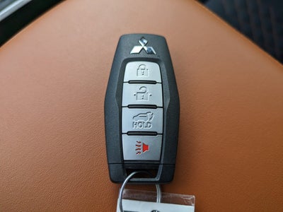 2025 Mitsubishi Outlander Plug-In Hybrid SEL