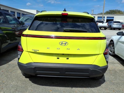 2024 Hyundai KONA SEL
