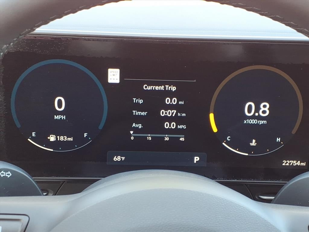 2024 Hyundai KONA SEL