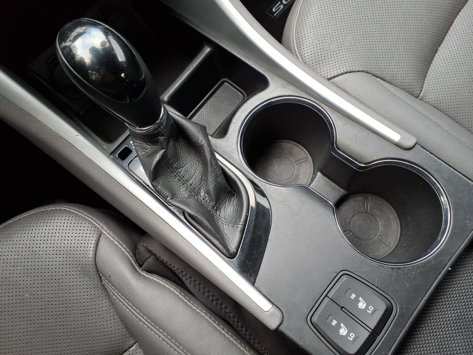 2014 Hyundai SONATA Hybrid Limited