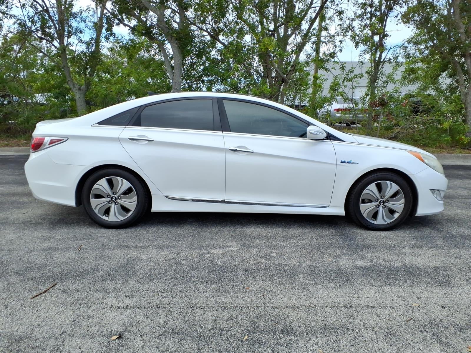 2014 Hyundai SONATA Hybrid Limited