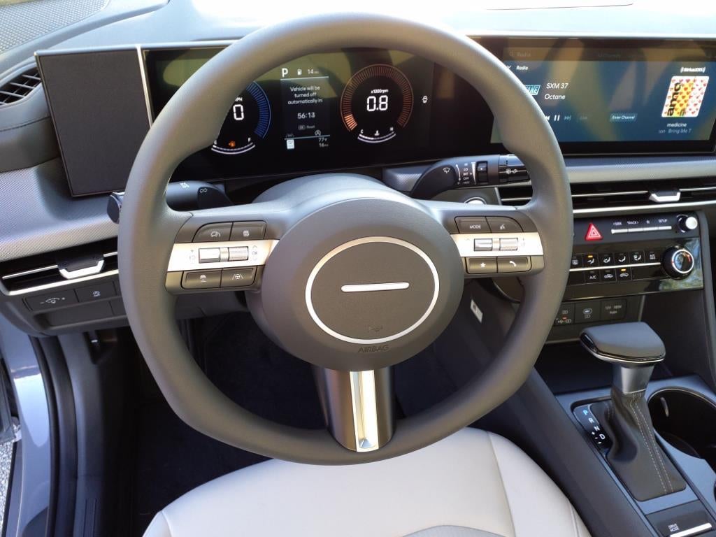 2025 Hyundai SONATA SE