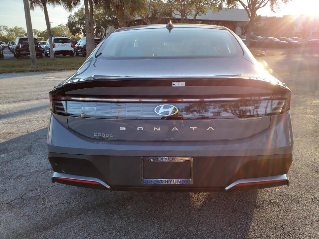 2025 Hyundai SONATA SE