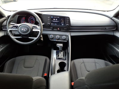 2021 Hyundai ELANTRA SE
