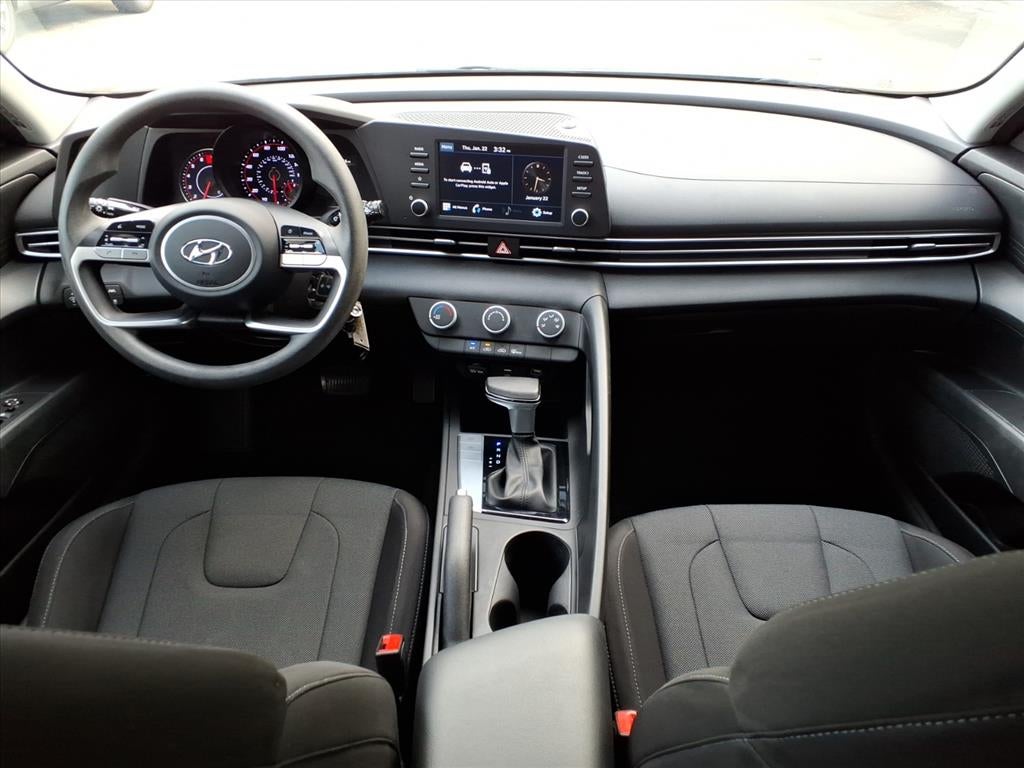 2021 Hyundai ELANTRA SE