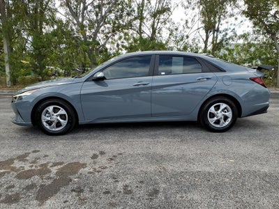 2021 Hyundai ELANTRA SE
