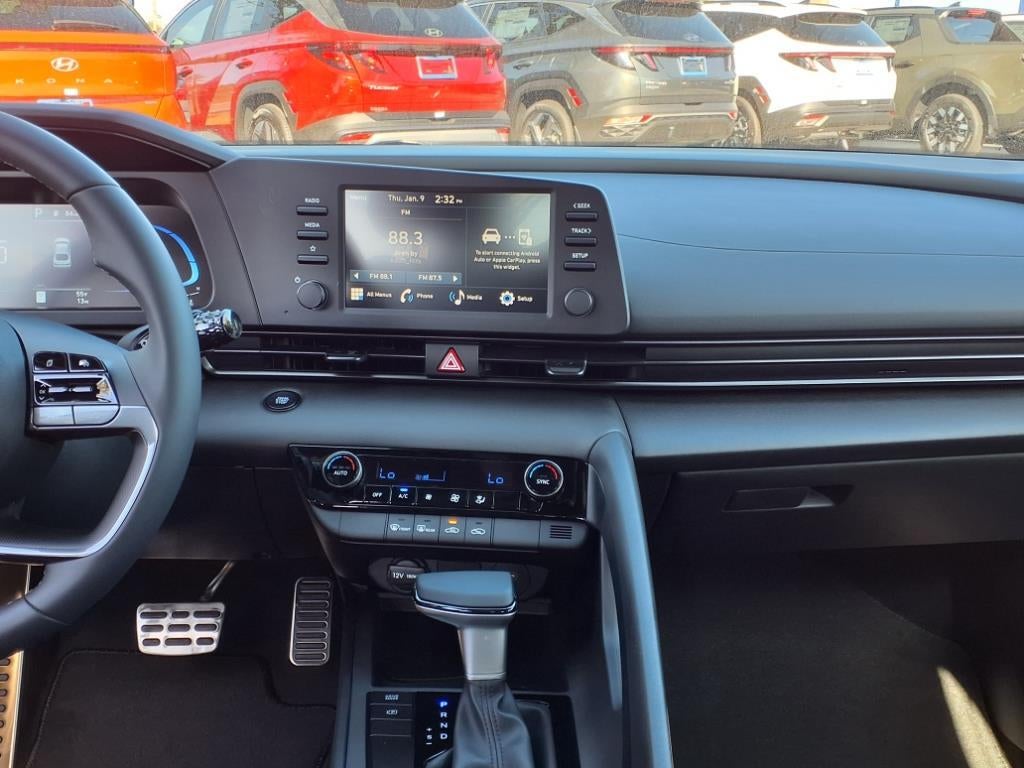 2025 Hyundai ELANTRA SEL Sport