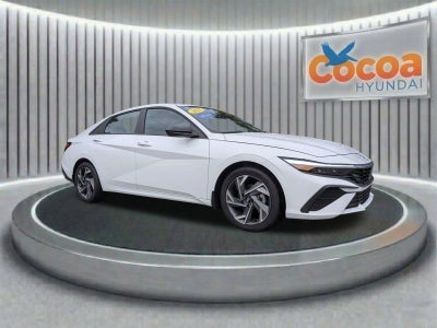 2025 Hyundai Elantra SEL Sport