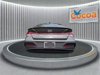 2025 Hyundai Elantra SEL Sport