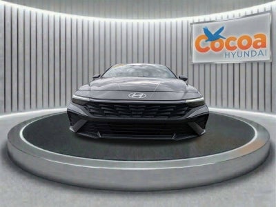 2025 Hyundai Elantra SEL Sport