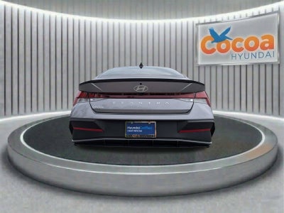 2025 Hyundai Elantra SEL Sport