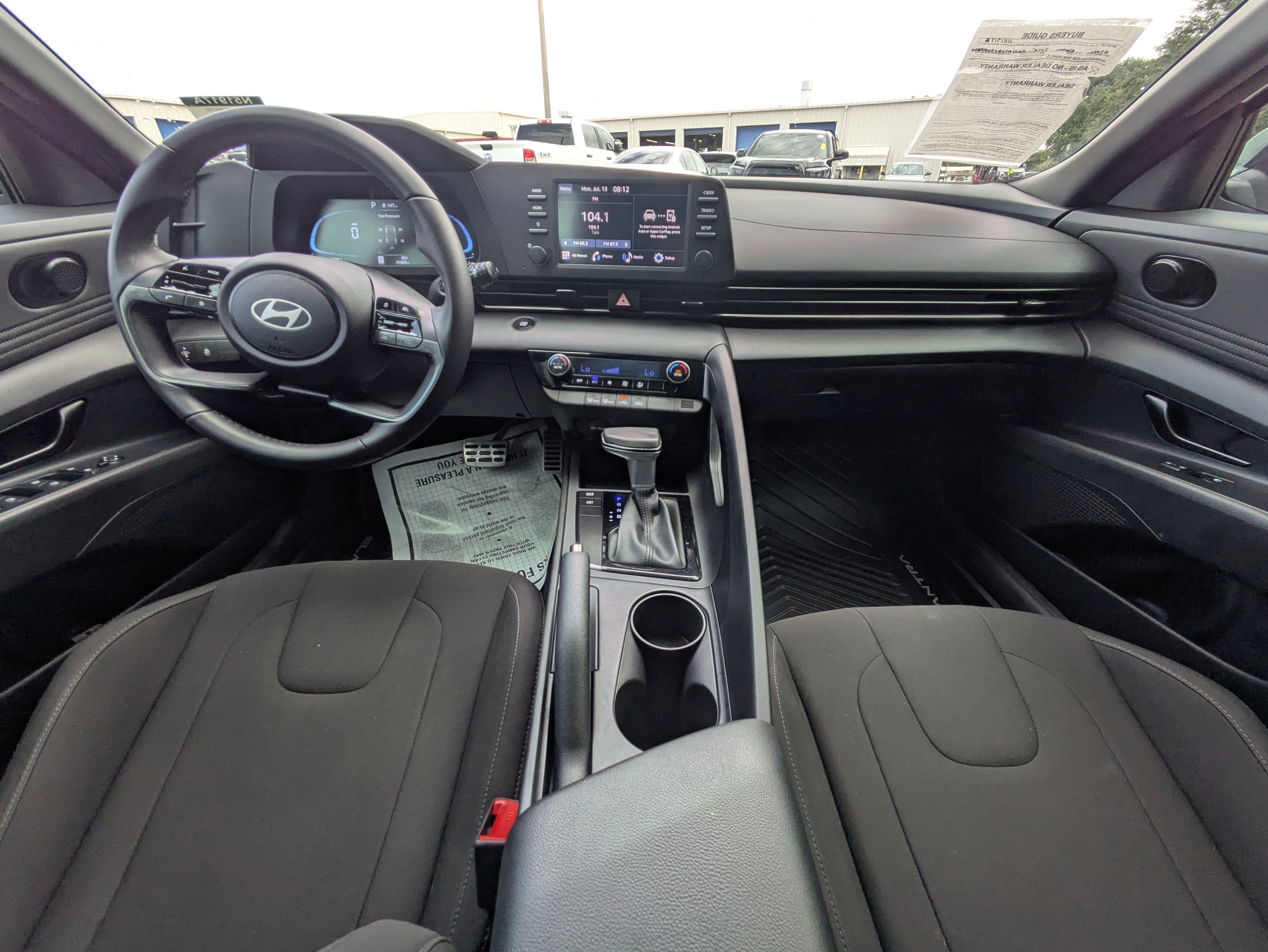 2025 Hyundai Elantra SEL Sport