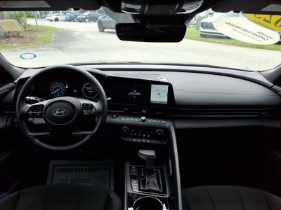 2025 Hyundai ELANTRA Hybrid SEL Sport