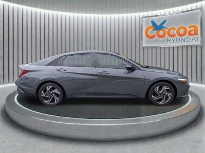 2025 Hyundai Elantra Hybrid SEL Sport