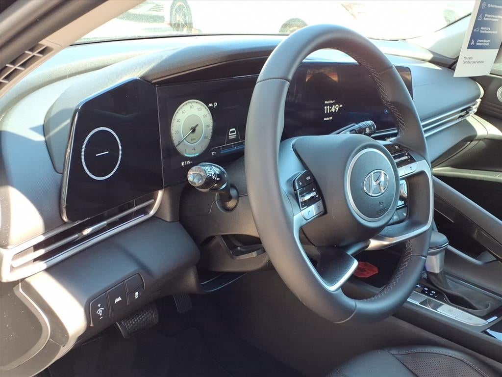 2023 Hyundai ELANTRA Limited