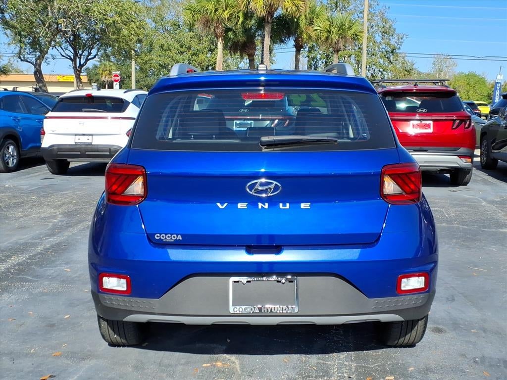 2024 Hyundai VENUE Limited