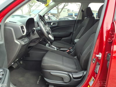 2022 Hyundai VENUE SEL