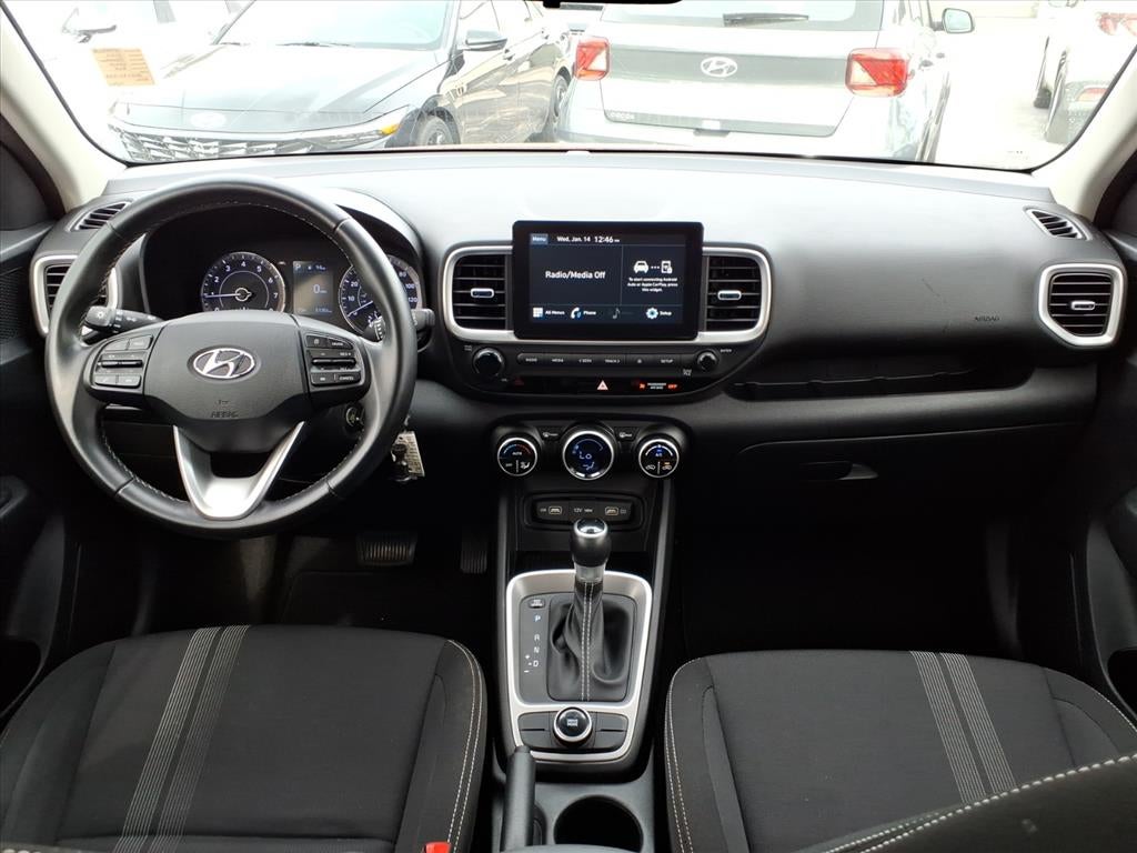 2022 Hyundai VENUE SEL