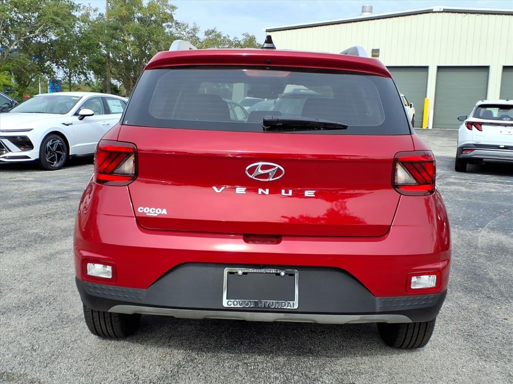 2022 Hyundai VENUE SEL
